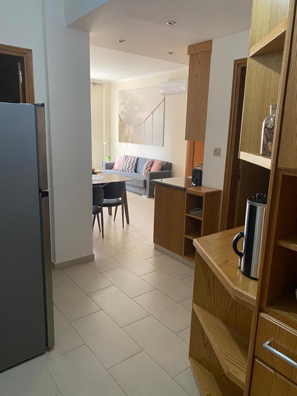 2 Bedroom Apartment, Zygos Centre Block D - By Imh Travel & Tours Пафос Экстерьер фото