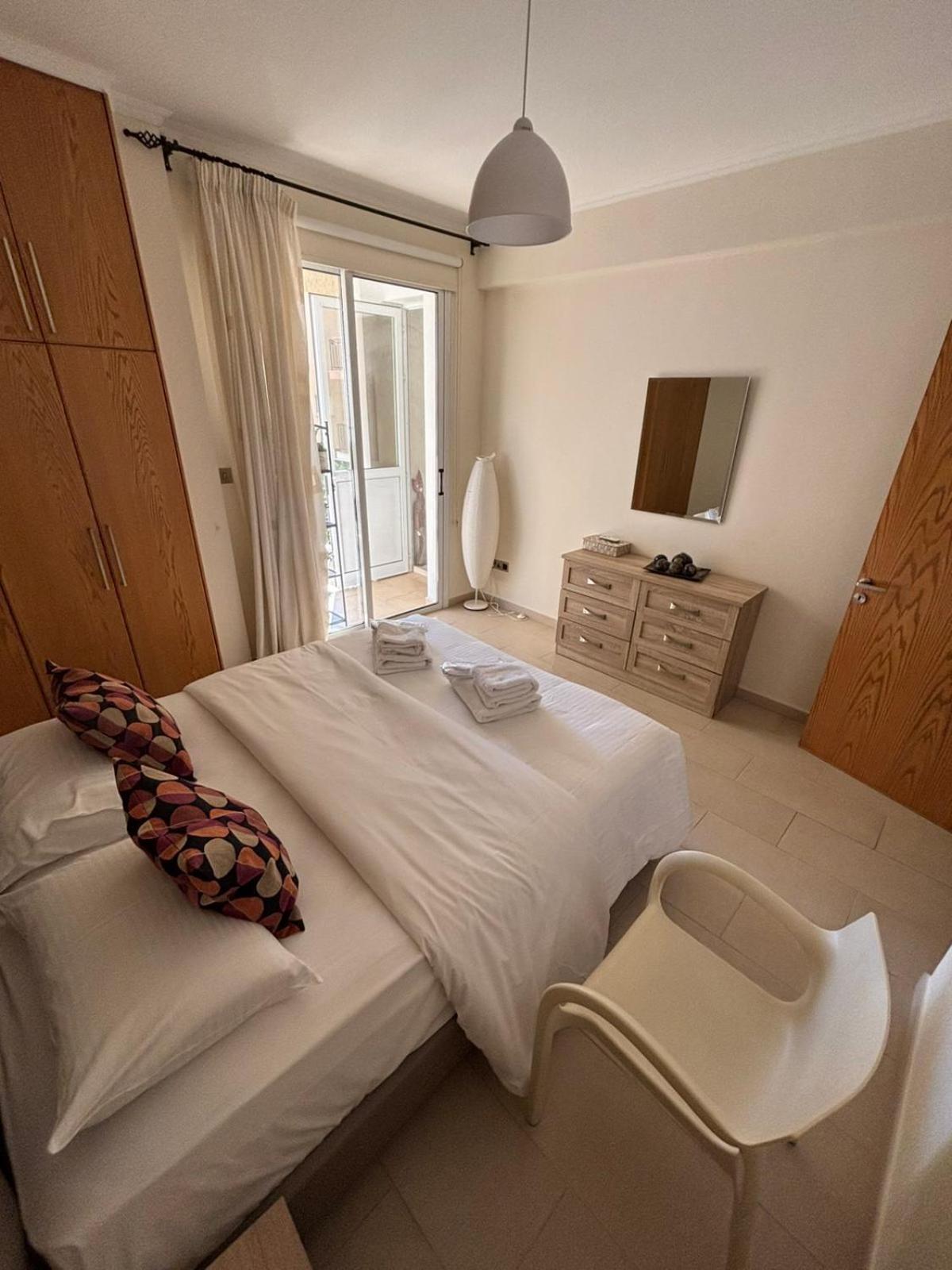 2 Bedroom Apartment, Zygos Centre Block D - By Imh Travel & Tours Пафос Экстерьер фото
